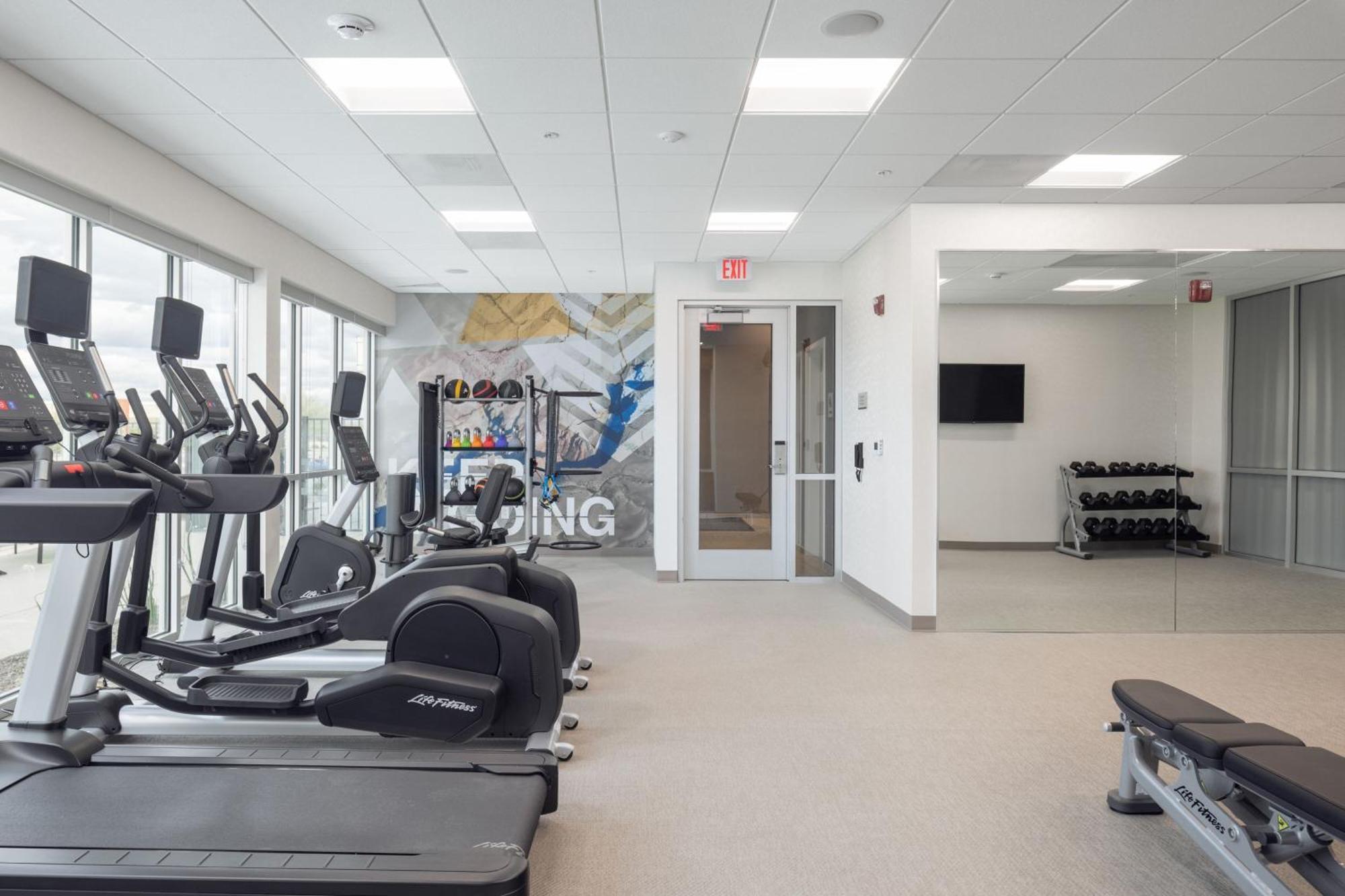 Springhill Suites By Marriott Tucson At The Bridges Экстерьер фото